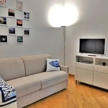Casaviva - Beautiful Bilo With Shared Pool In Genova Nervi Apartment Exterior photo